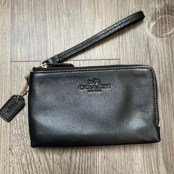 Coach Leather Double Corner Zip Wristlet Wallet Brass/Black - Picture 1 of 3